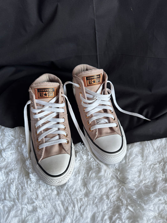 Converse Chuck Taylor All Star Madison Mid Chaotic Neutral