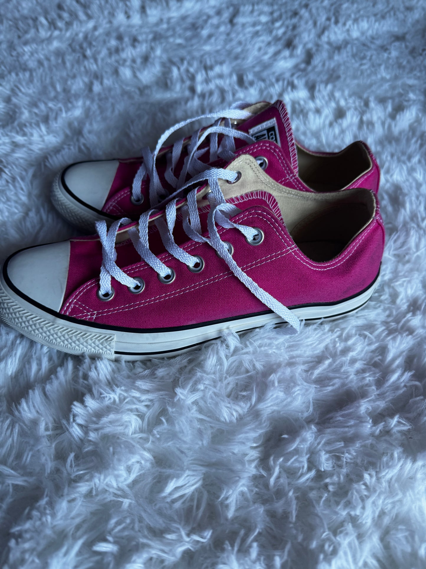 Converse All Star Pink & White Low Tops