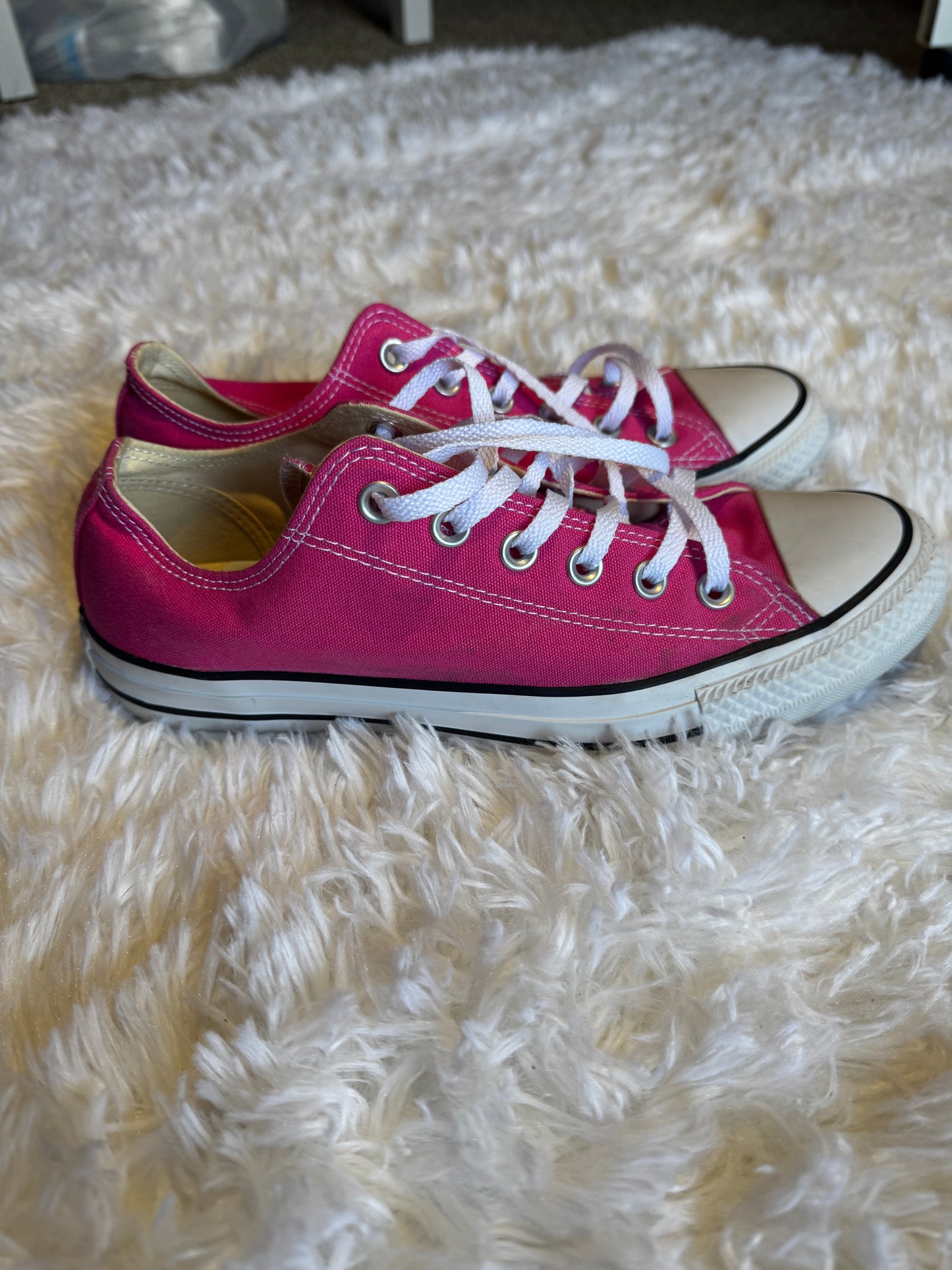 Converse All Star Pink & White Low Tops