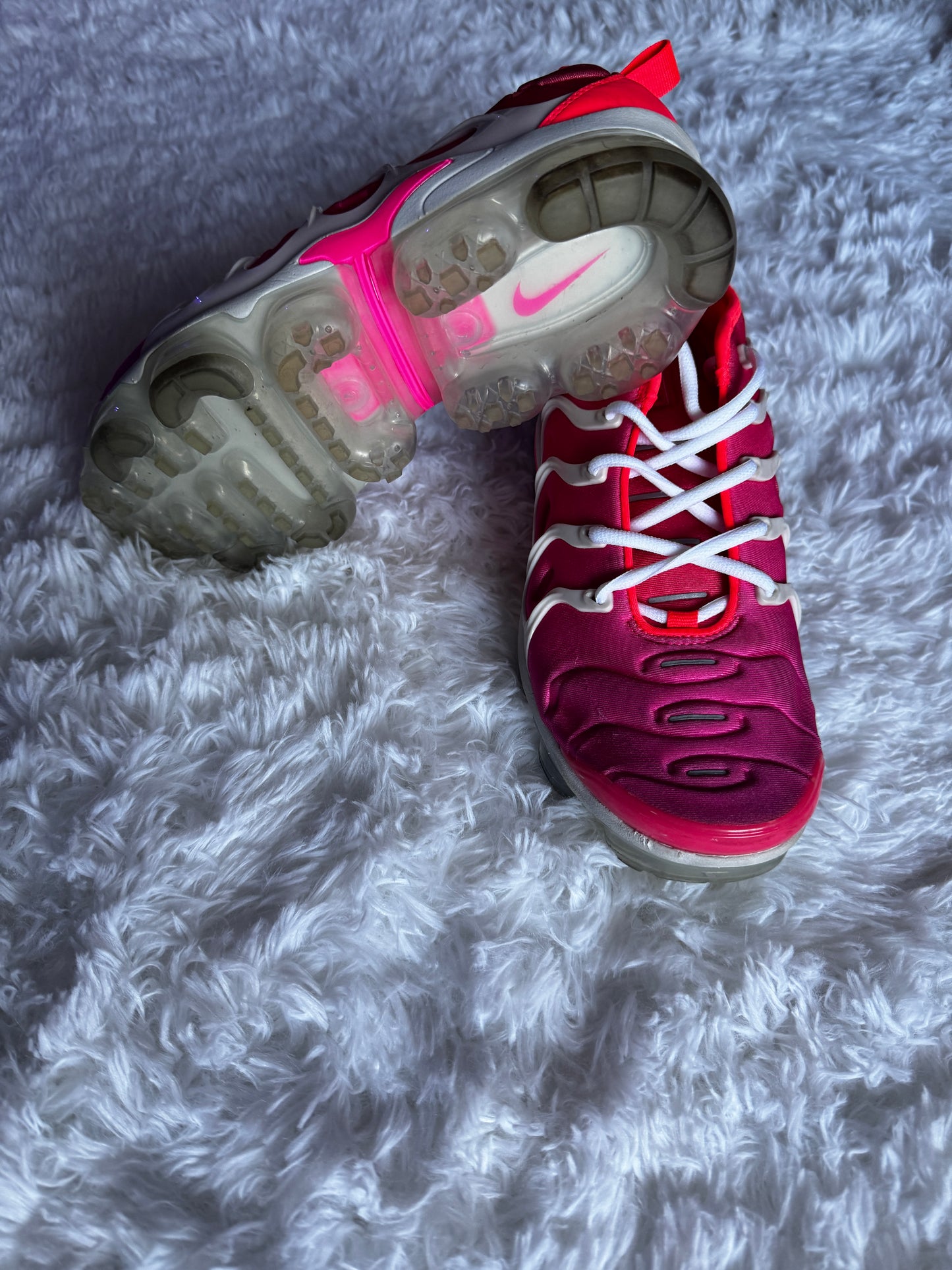 Nike W Air Vapormax Plus Platinum Tint Pink Blast