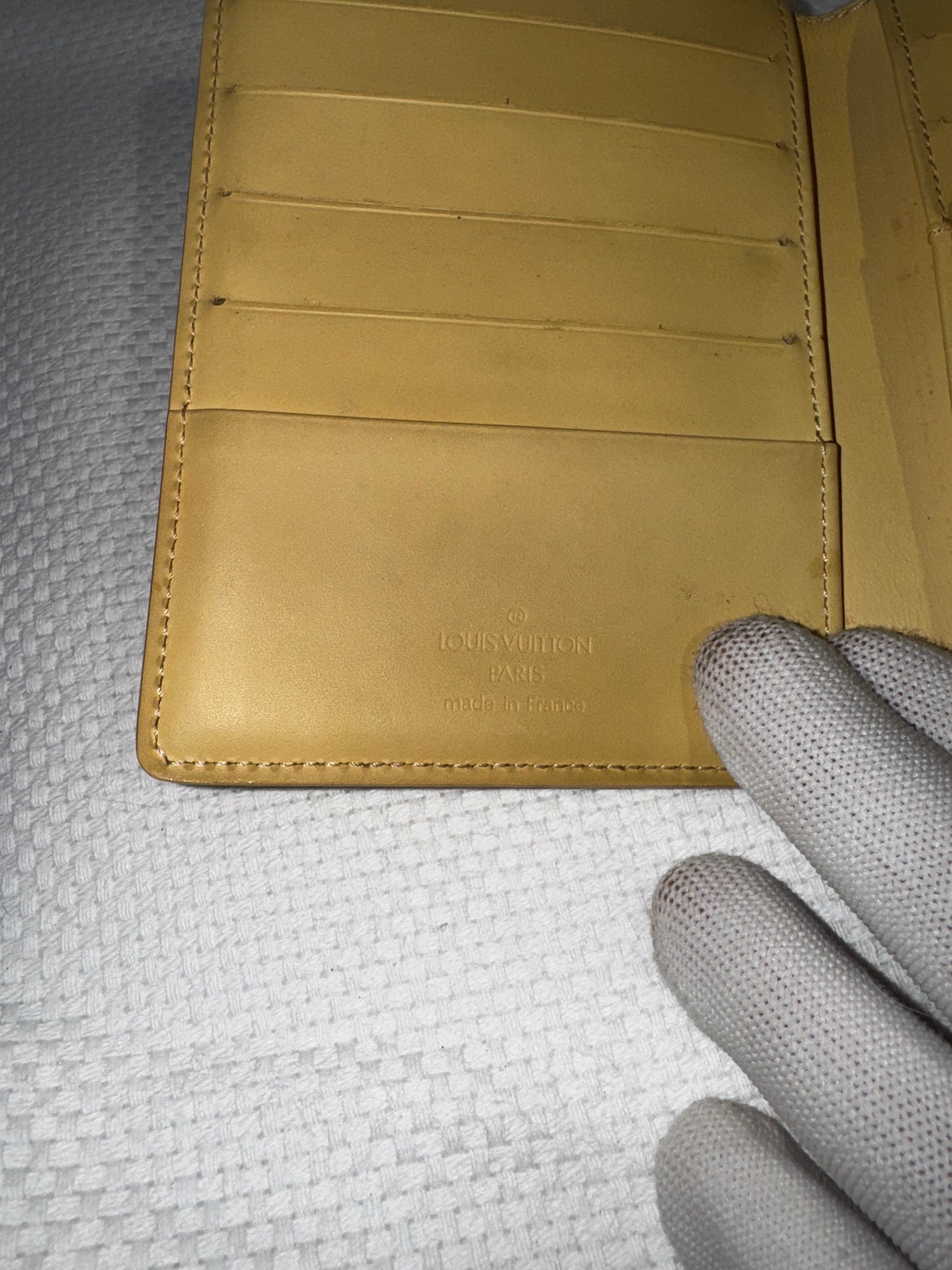 Louis Vuitton Vanilla Epi Leather Elastique Trifold Wallet with COA